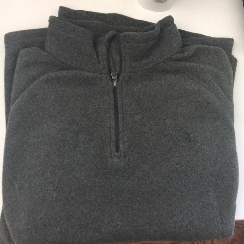 North face quarter zip fleece